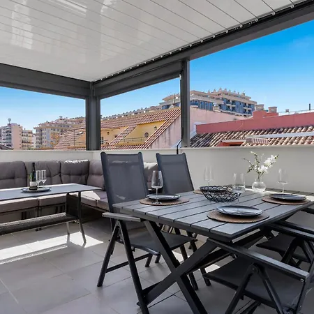 Sunny Penthouse In By Costarentals - Ref 215